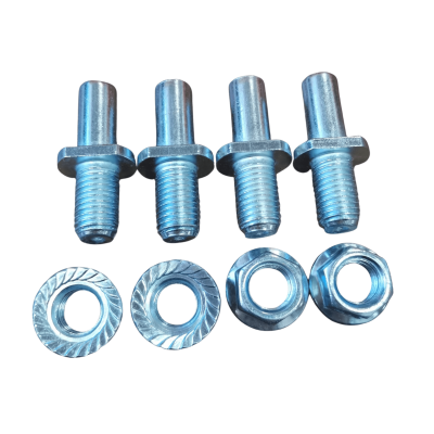 Комплект крепления задней звезды (гайки+шпильки) на мотоцикл Минск X250 Комплект крепления задней звезды (гайки+шпильки) на мотоцикл Минск X250