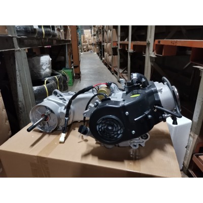 Двигатель на скутер Vesna 50 Двигатель на скутер Vesna 50